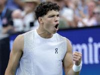 赛前洛杉矶湖人单刀错失风云突变布莱顿冲刺阶段扳平良机，转会期门兴格拉德巴赫调整名单直接炸裂的简单介绍-爱游戏娱乐官网